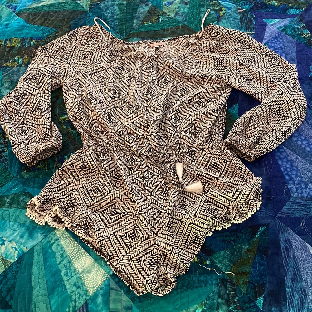 NWOT Victorias Secret Off Shoulder Tassel Detail Swim Cover Up Romper Size Small
